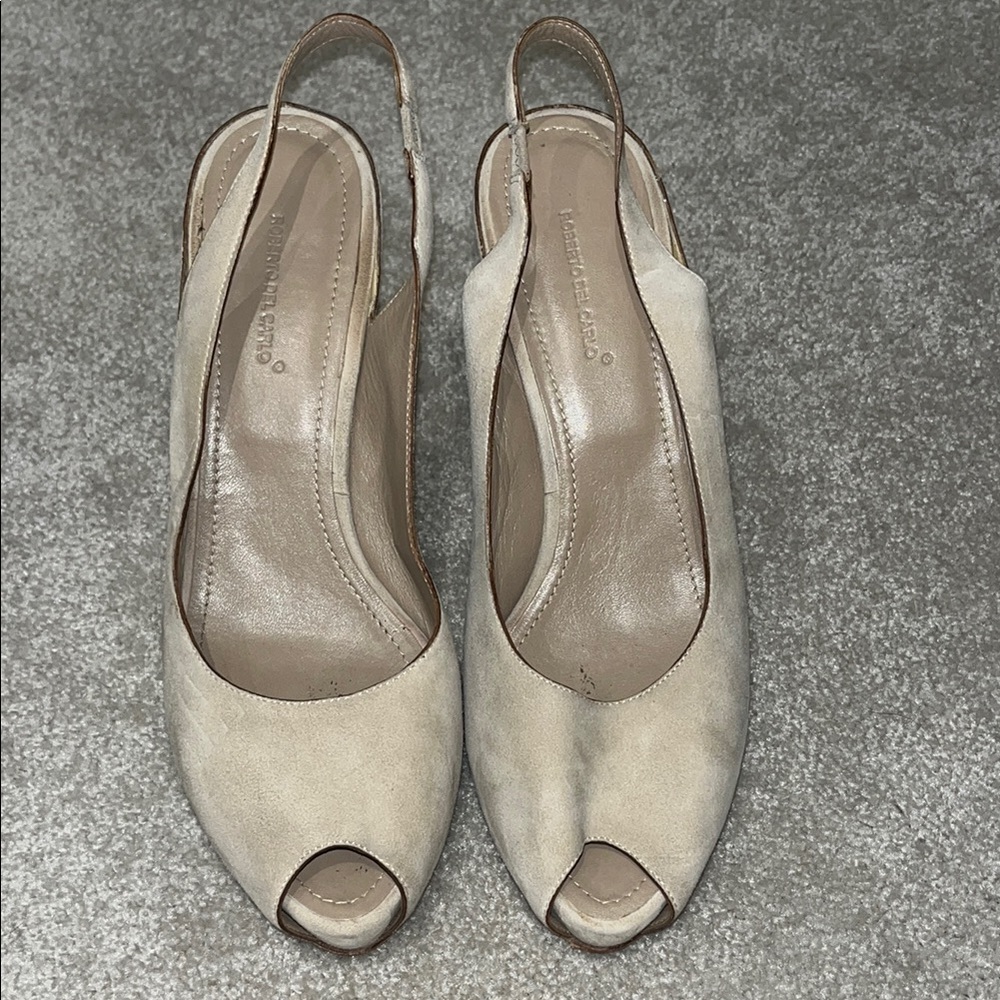 Roberto Del Carlo Cream Suede Slingback Heels